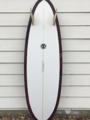 Twinpin Surfboard - bottom view